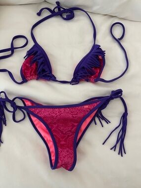 Fringe Triangle Bikini Set in Purple & Pink